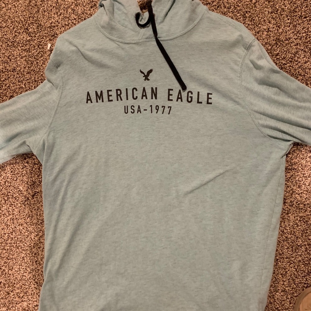 Men’s American eagle hooded long sleeve shirt